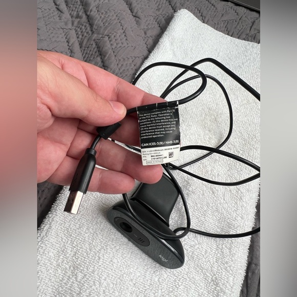 Best Seller Logitech C270 HD Webcam - Picture 3 of 3